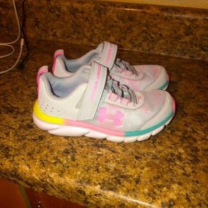 Under Armour big kids sneakers
